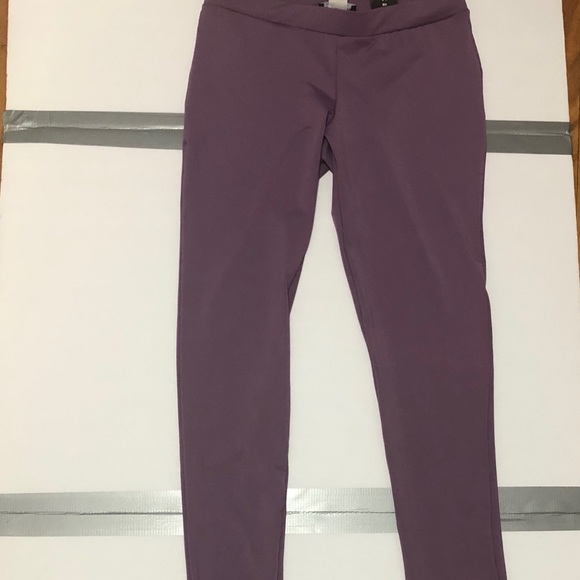 Fashion Nova“Where My Girls At?” Leggings Lavender - Picture 6 of 6